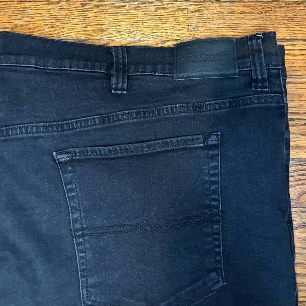 Lucky Brand Men's Athletic fit stretch Black Jeans - Picture 5 of 6